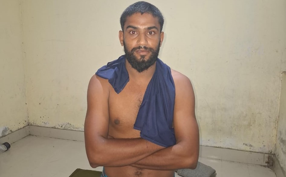 বাঞ্ছারামপুরে কিশোরীকে ধর্ষণের অভিযোগে দুলাভাই গ্রেফতার