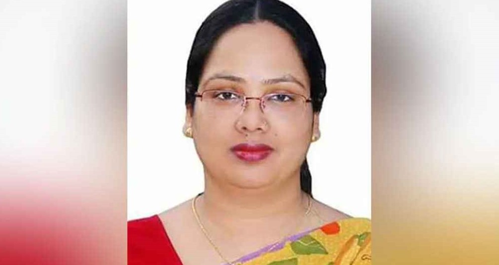 সাবেক ডিসি সুলতানা পারভীন বরখাস্ত 