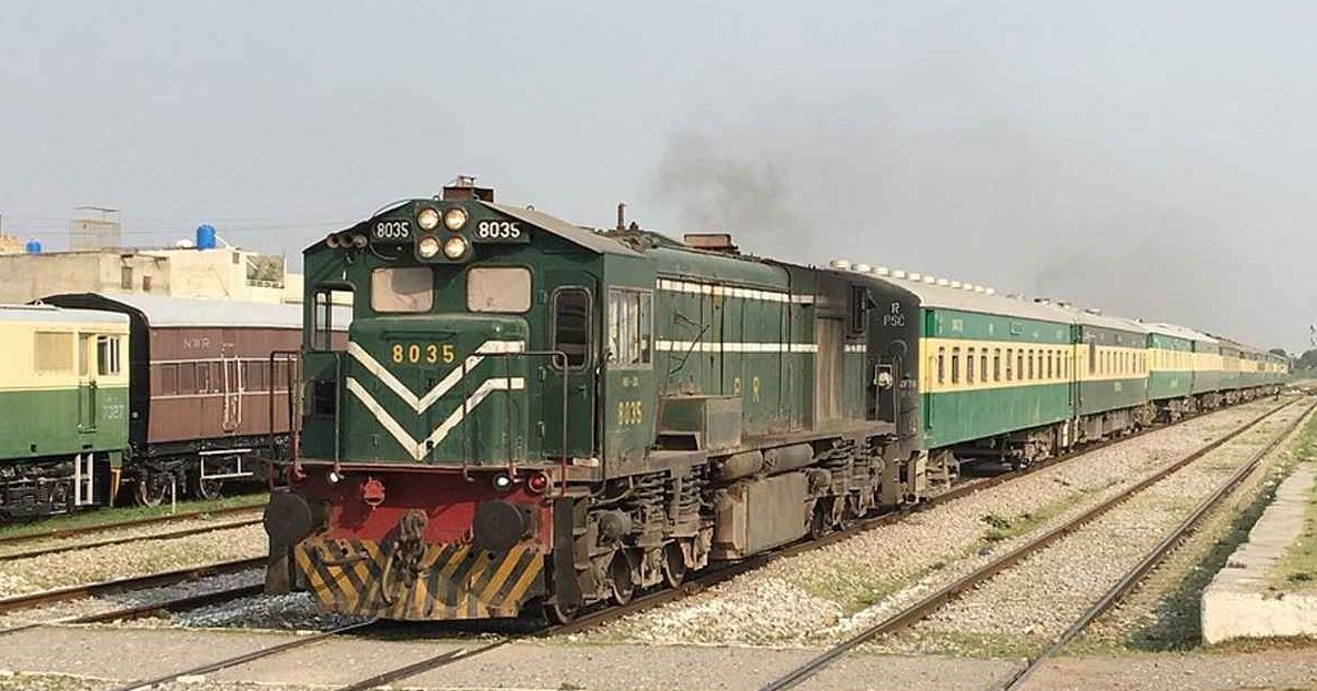 পাকিস্তান থেকে এবার ট্রেনের বগি ও ওয়াগন কিনতে চায় বাংলাদেশ