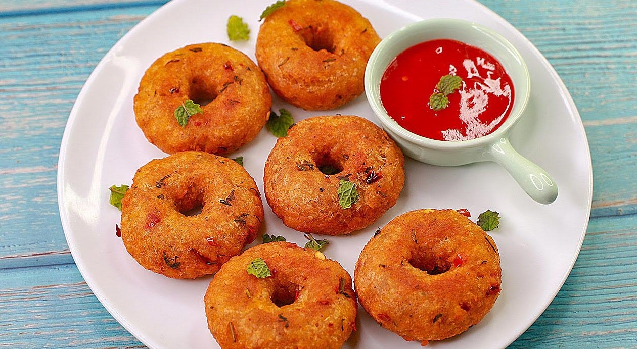 আলুর ডোনাট তৈরির সহজ রেসিপি জেনে নিন