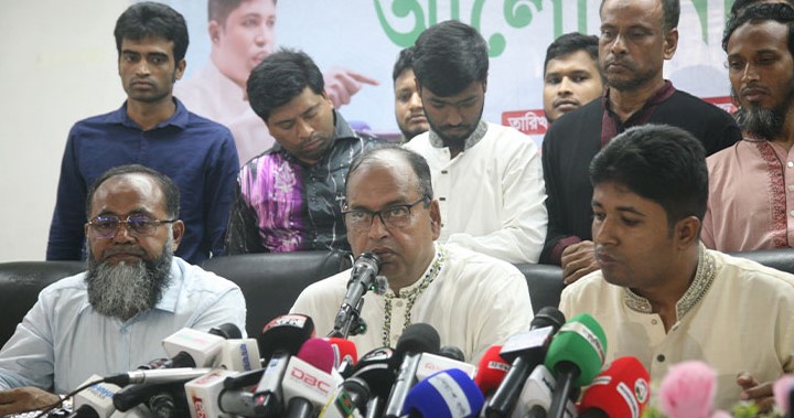 খুচরা পার্টির ভরাডুবি হবে বলেই নির্বাচন চায় না: দুদু
