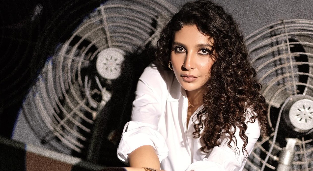 আমাকে অনেকে লেডি সুপারস্টার বলে: শুভশ্রী গাঙ্গুলী