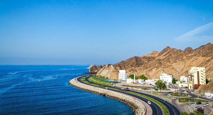 প্রবাসীদের বড় সুখবর দিল ওমান সরকার