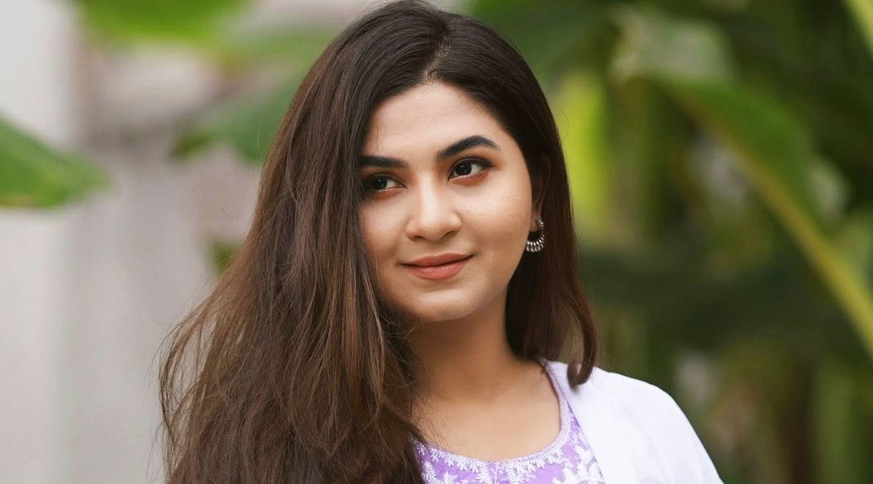 বিয়ের আগের রাতেও রাজি ছিলেন না স্পর্শিয়া!