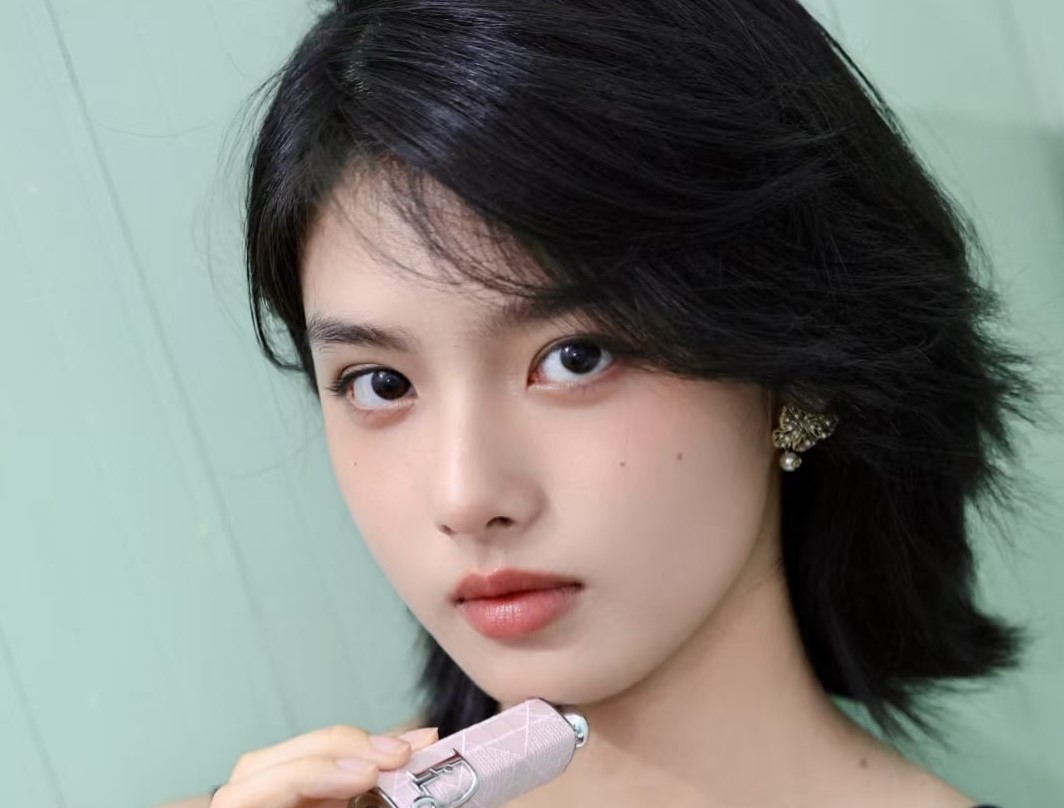 গরমে ত্বকের যত্ন নিতে পারেন ঘরে বসেই