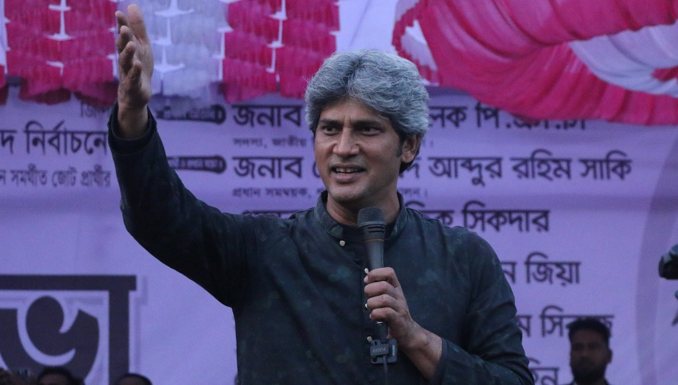 বিশাল ব্যবধানে বিজয়ী হলেন জোনায়েদ সাকি