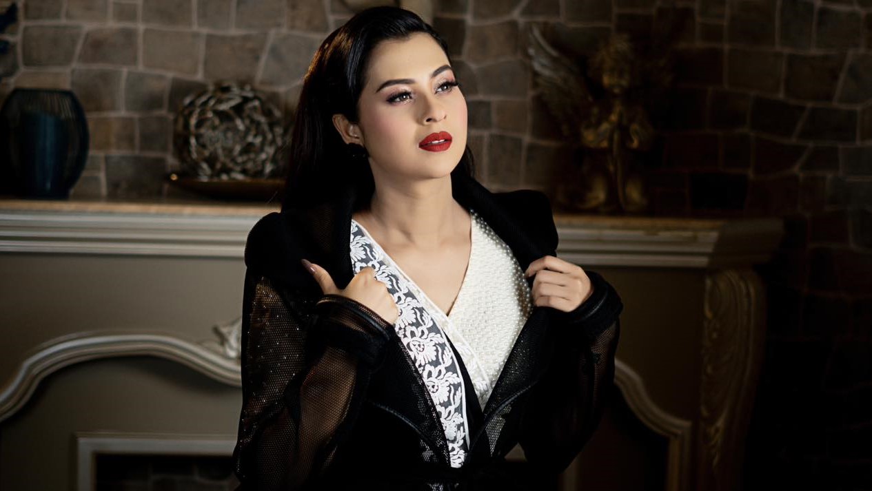 শাকিব খানের জন্মদিনে বুবলীর শুভেচ্ছা