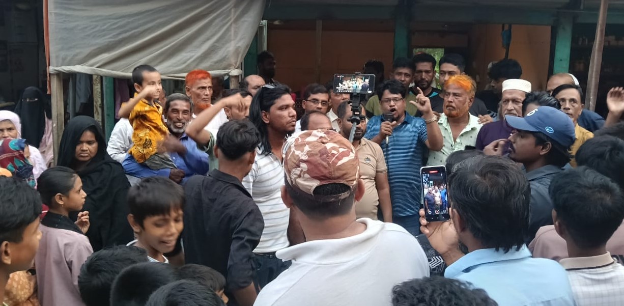 বাঞ্ছারামপুরে ধানের শীষের প্রার্থীকে মনোনয়ন দাবিতে বিক্ষোভ মিছিল 