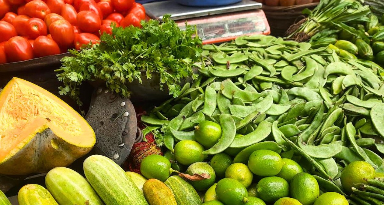 সবজির বাজারে শীতের আগমনী বার্তা 