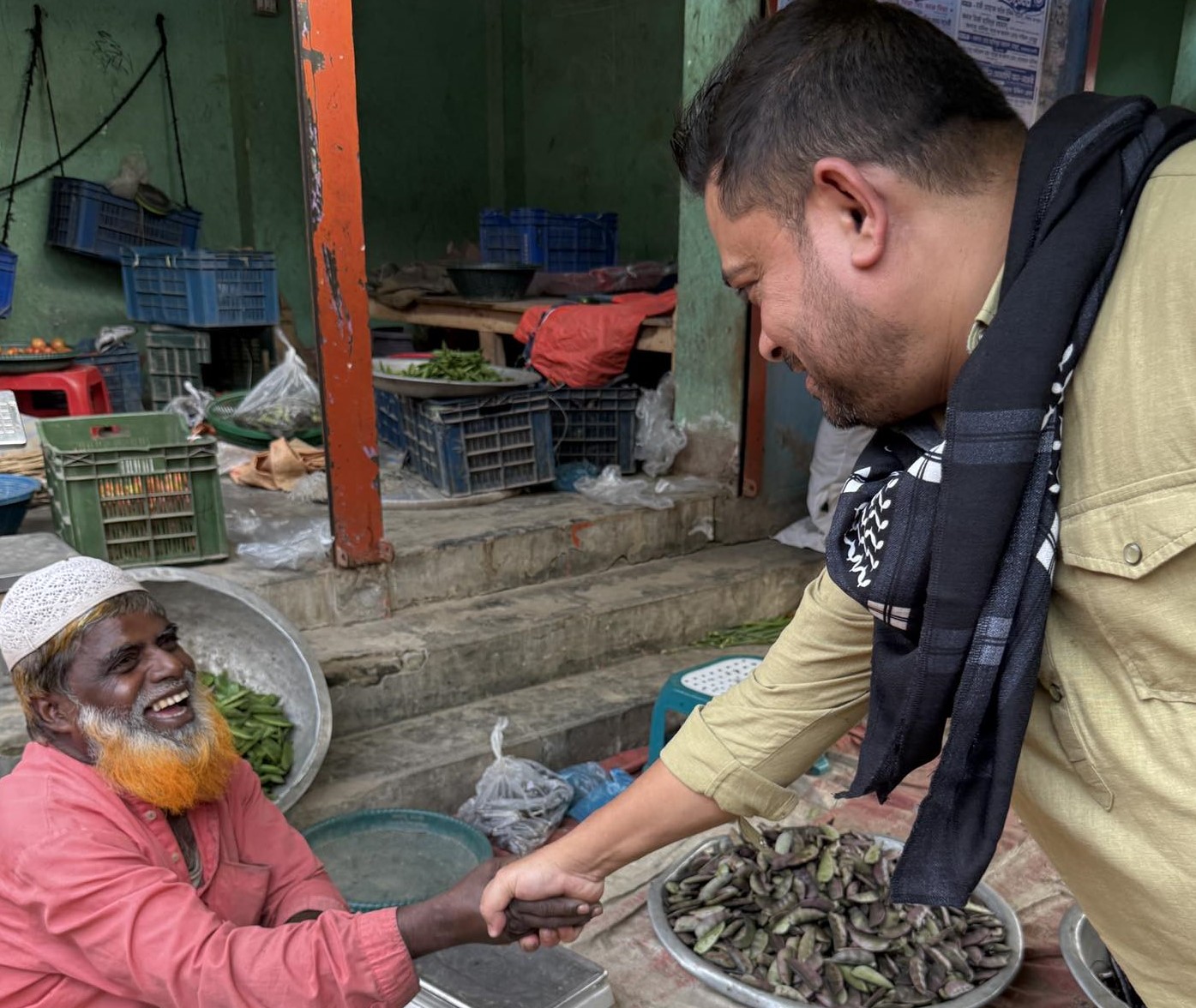আবু কায়েস সিকদারের নির্বাচনী ইশতেহার ঘোষণা