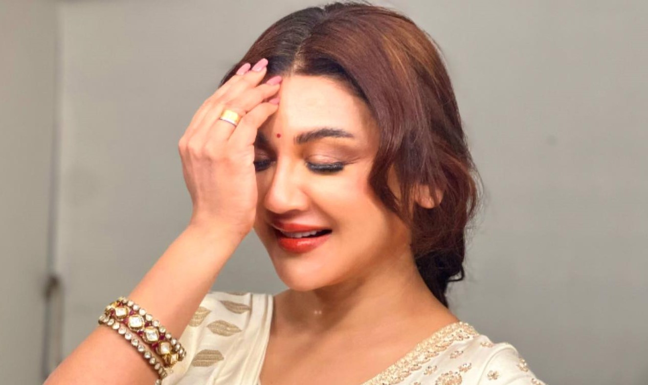 ‘একুশ মানে নিজের ভাষাকে ভালোবাসার প্রতিজ্ঞা’