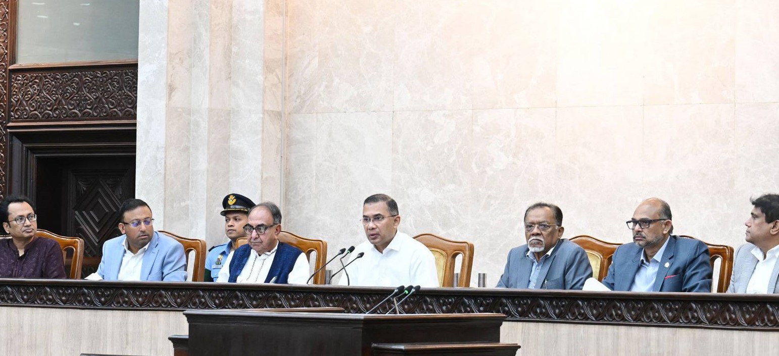 মানুষ অনেক প্রত্যাশা নিয়ে সরকারের দিকে তাকিয়ে আছে : প্রধানমন্ত্রী