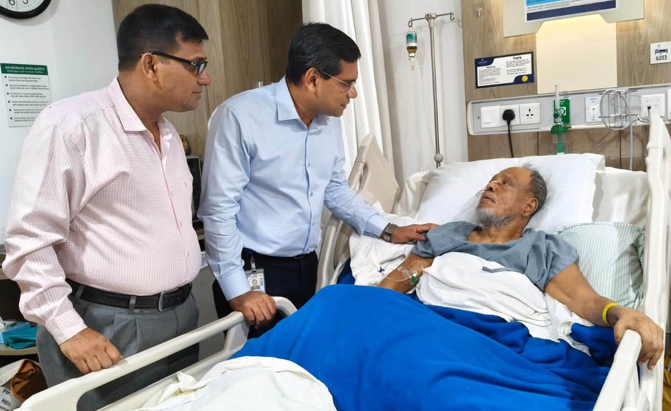 ব্যারিস্টার রফিকুল ইসলাম মিয়ার স্বাস্থ্যের উন্নতি