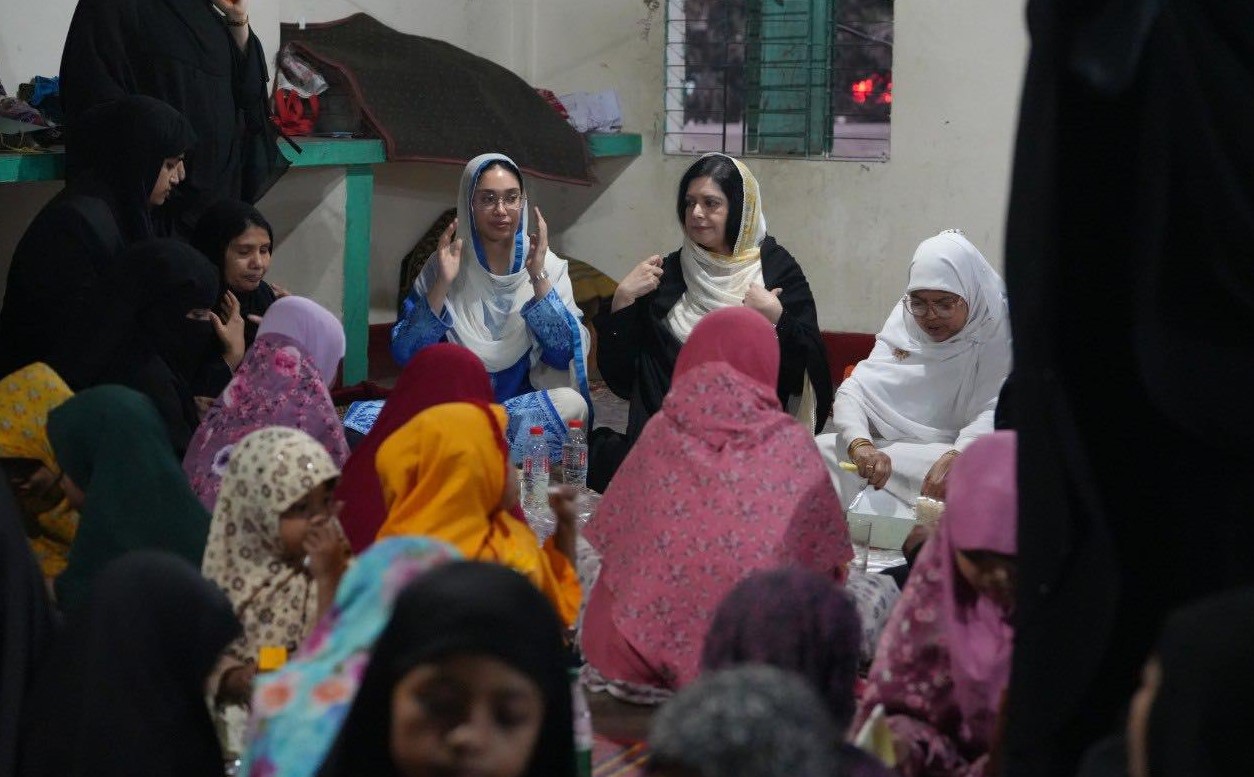 নারী ও এতিম শিশুদের সঙ্গে ইফতার করলেন জাইমা রহমান