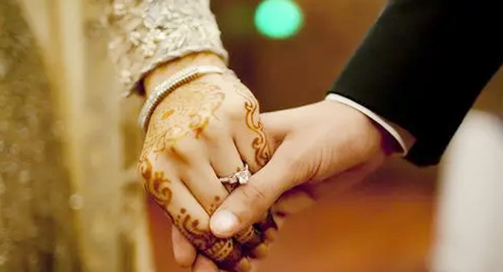 বিয়ে করলেই নাগরিকত্ব পাবেন যেসব দেশে
