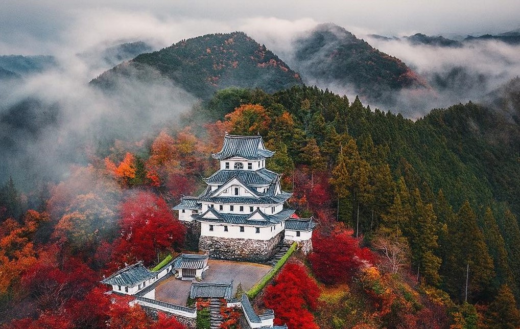 চীন ভ্রমণে তালিকায় রাখুন ১০ গন্তব্য