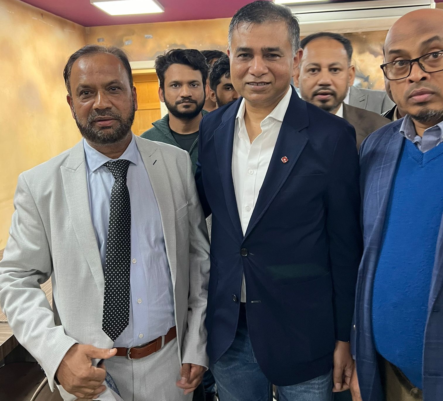 ‘যতদিন বেঁচে থাকব মানুষের সেবায় কাজ করে যাব’ 