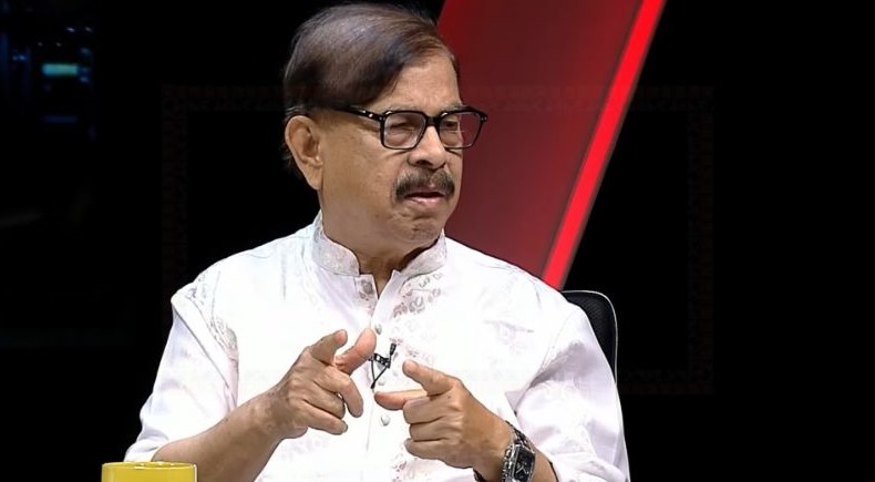 ভোটের ৩ দিন আগে নির্বাচন থেকে সরে দাঁড়ালেন মান্না