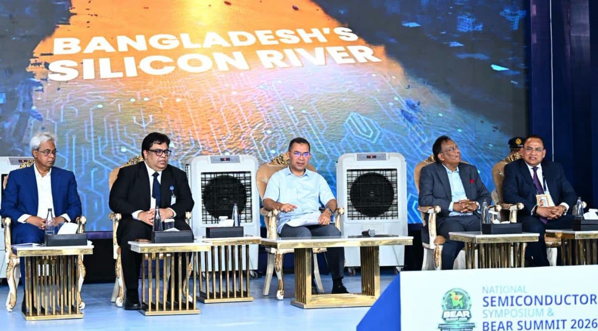 পোশাকশিল্পের পর সেমিকন্ডাক্টরই হতে পারে অর্থনীতির চালিকাশক্তি