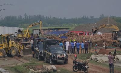 অবৈধ ইটভাটা ৪৯টি, অভিযানে গুঁড়িয়ে দেওয়া হলো দুইটি