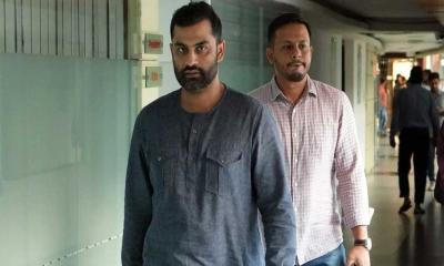 বিসিবি নির্বাচন থেকে সরে দাঁড়ালেন তামিম ইকবাল