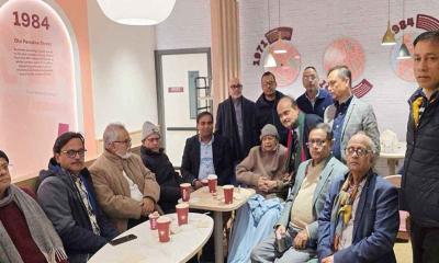 যুক্তরাজ্যে পালিয়ে যাওয়া সাবেক ৪ মন্ত্রী এক ফ্রেমে