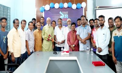 বীরগঞ্জে কালের কণ্ঠ মাল্টিমিডিয়ার ১ম প্রতিষ্ঠাবার্ষিকী উদযাপন