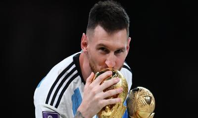 আজ ফুটবল জাদুকর মেসির জন্মদিন