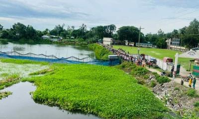 সাঘাটায় থানার ভেতরে এএসআইকে ছুরিকাঘাত