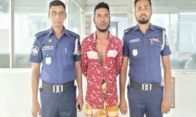 শিশু ধর্ষণকারীর বাড়িঘর জ্বালিয়ে দিয়েছে গ্রামবাসী