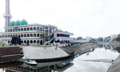 পাগলা মসজিদের দানবাক্সে মিলল ২৮ বস্তা টাকা