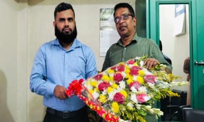 সাংবাদিক ফয়সল আহমেদকে পৌরসভার অভিনন্দন
