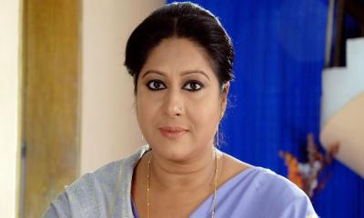 একটি ছবিতেই ঝড় তুলেছিলেন রেবেকা