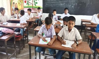 দুর্গাপূজায় প্রাথমিকে ১১ দিন, মাধ্যমিক-কলেজে ১২ দিনের ছুটি