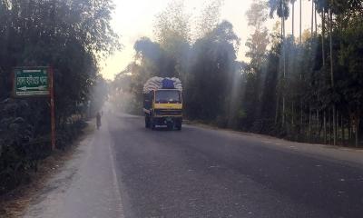 তেঁতুলিয়ায় টানা তিন দিন ধরে মৃদু শৈত্যপ্রবাহ