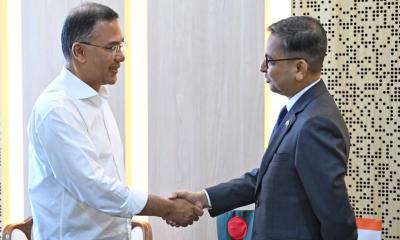 প্রধানমন্ত্রী তারেক রহমানের সঙ্গে ভারতীয় হাইকমিশনারের সাক্ষাৎ