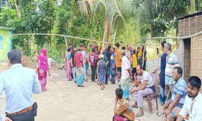 মানিকগঞ্জে নিখোঁজ শিশুর মরদেহ উদ্ধার, দুইজনকে পিটিয়ে হত্যা