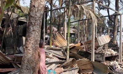 ওয়াজ শুনতে যান মা, ভেতরে পুড়ে মরল শিশু