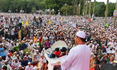 স্বৈরাচার তৈরির রাস্তা খোলা রাখা যাবে না: চরমোনাই পীর