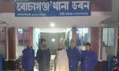 বাড়িতে ঢুকে চাঁদা দাবি, এনসিপি নেতাকে পুলিশে দিল এলাকাবাসী