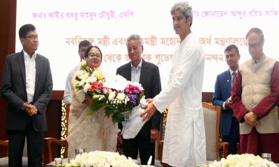 প্রথম কর্মদিবস শুরু করলেন জোনায়েদ আব্দুর রহিম সাকি